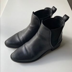 Steve Madden Black Leather Booties